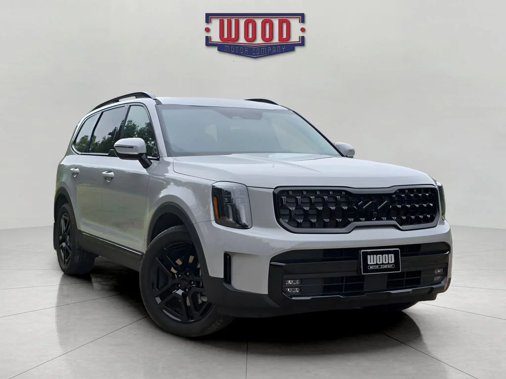 Used 2025 Wolf Gray Kia SX-Prestige X-Line image 1