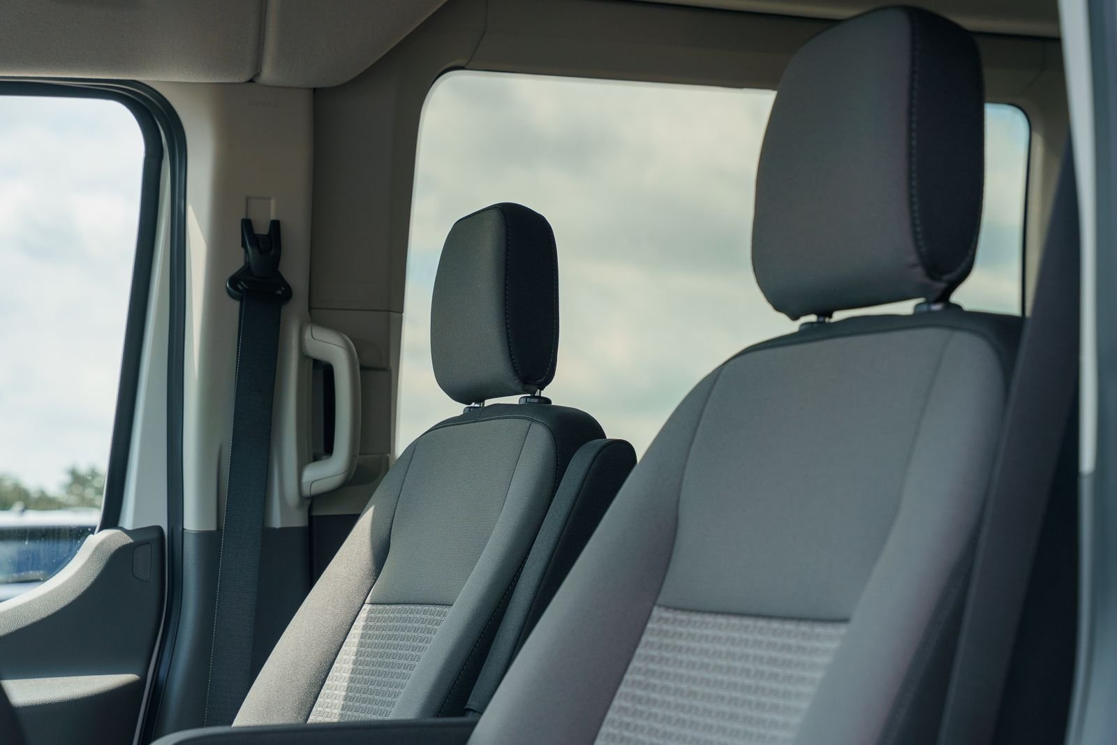 New 2026 Oxford White Ford Passenger Van XL image 19