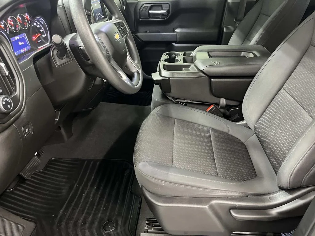 Used 2021 SHADOW GRAY METALLIC Chevrolet Custom image 11