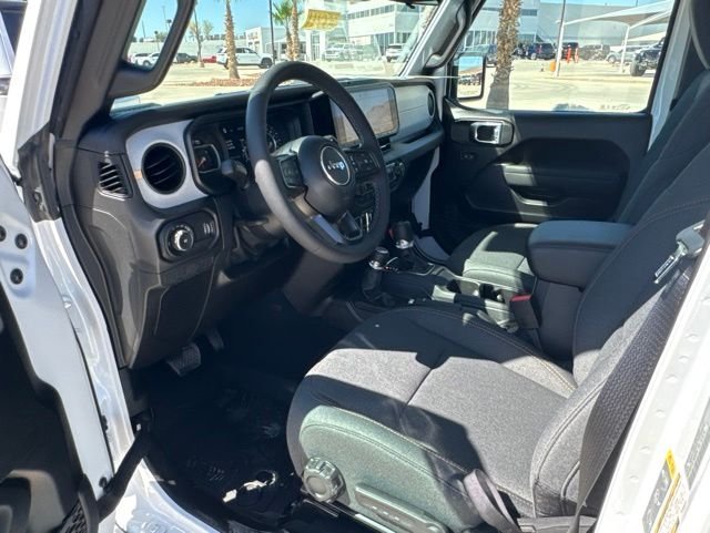 New 2026 Bright White Clear-Coat Exterior Paint Jeep Sport S image 17