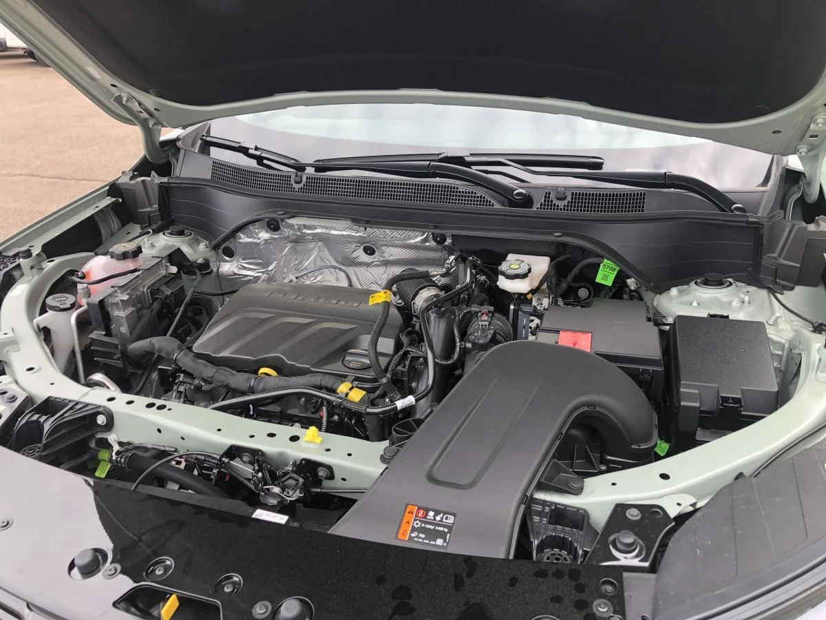 New 2026 Green Chevrolet Fwd 4dr Activ image 20
