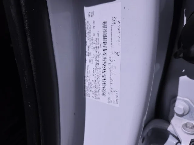 Used 2020 White Ford XL image 31