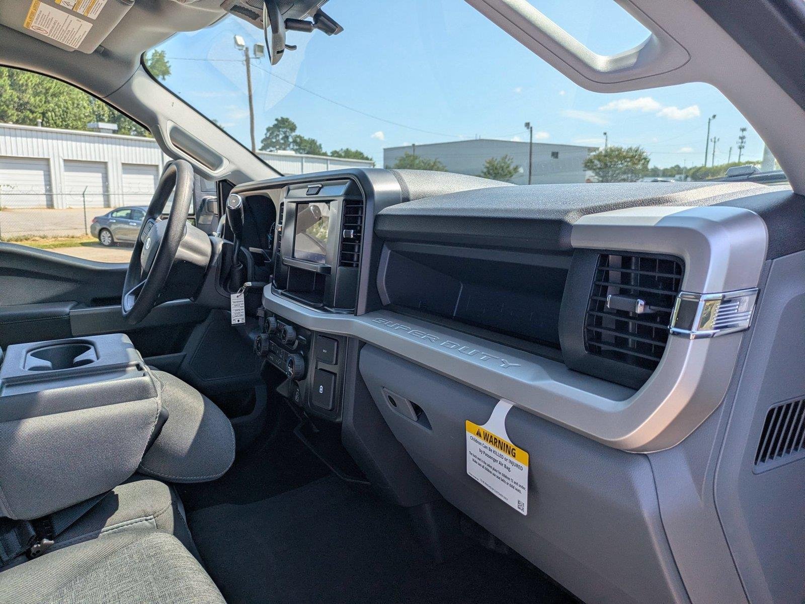 New 2026 Oxford White Ford F-350® XL image 34