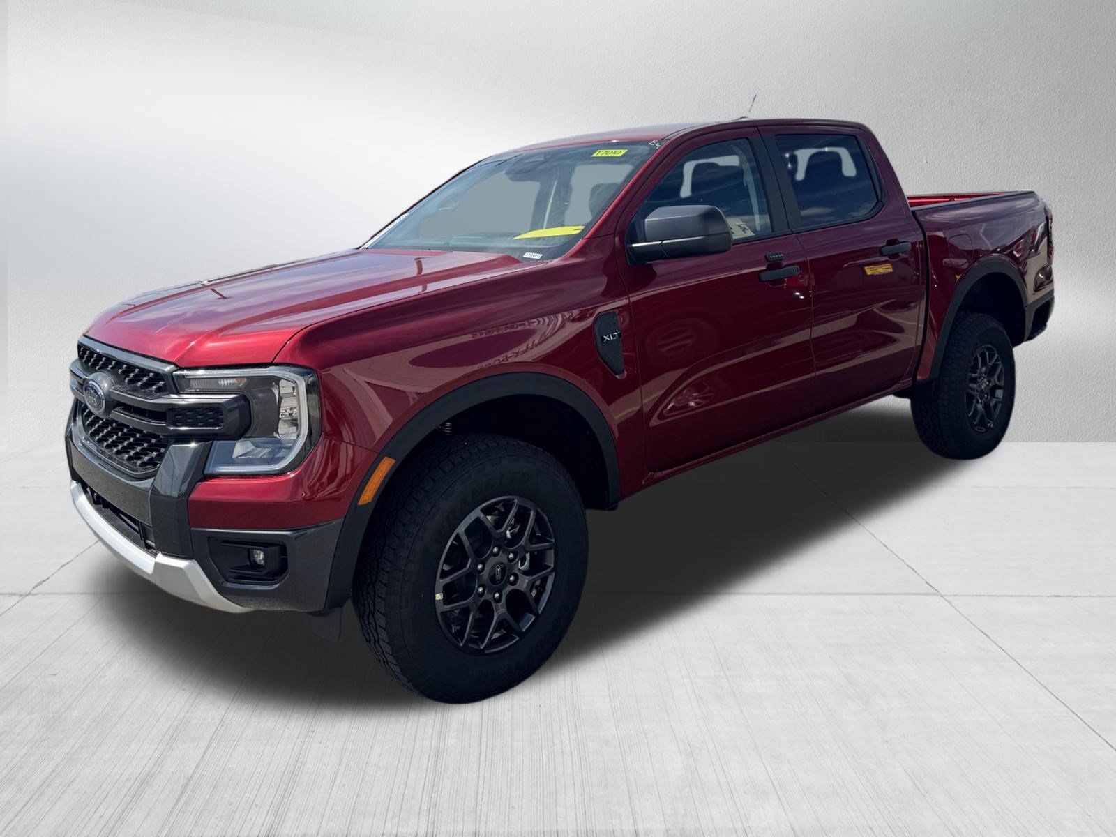 New 2026 Ruby Red Metallic Tinted Clearcoat Ford XLT image 2
