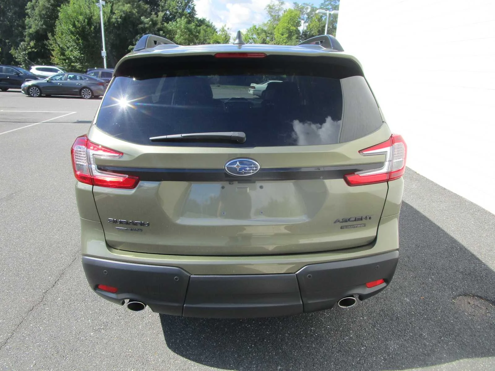 Used 2026 Autumn Green Metallic Subaru Limited Bronze Edition image 4