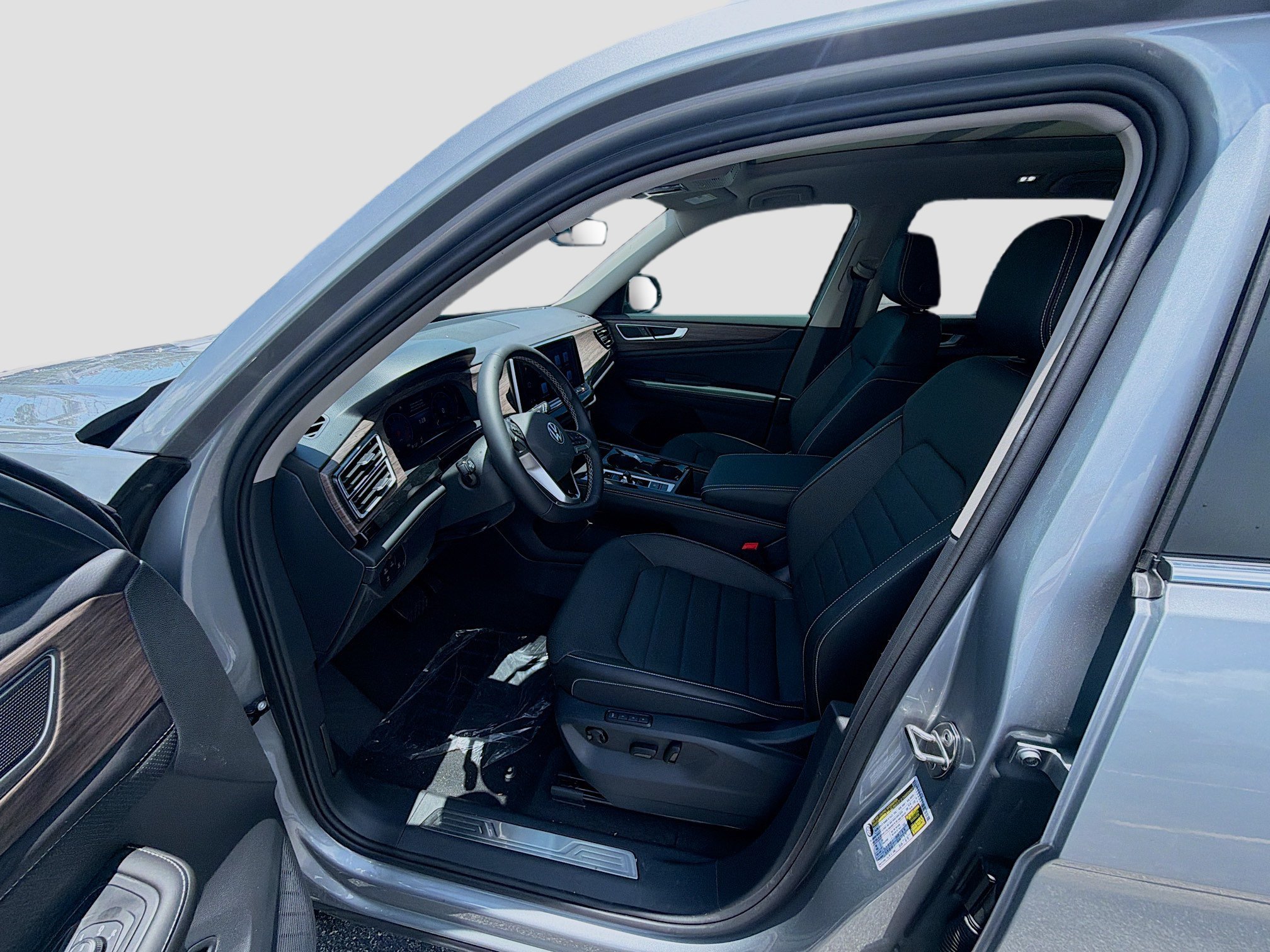2026 Volkswagen Atlas SEL - Photo 17