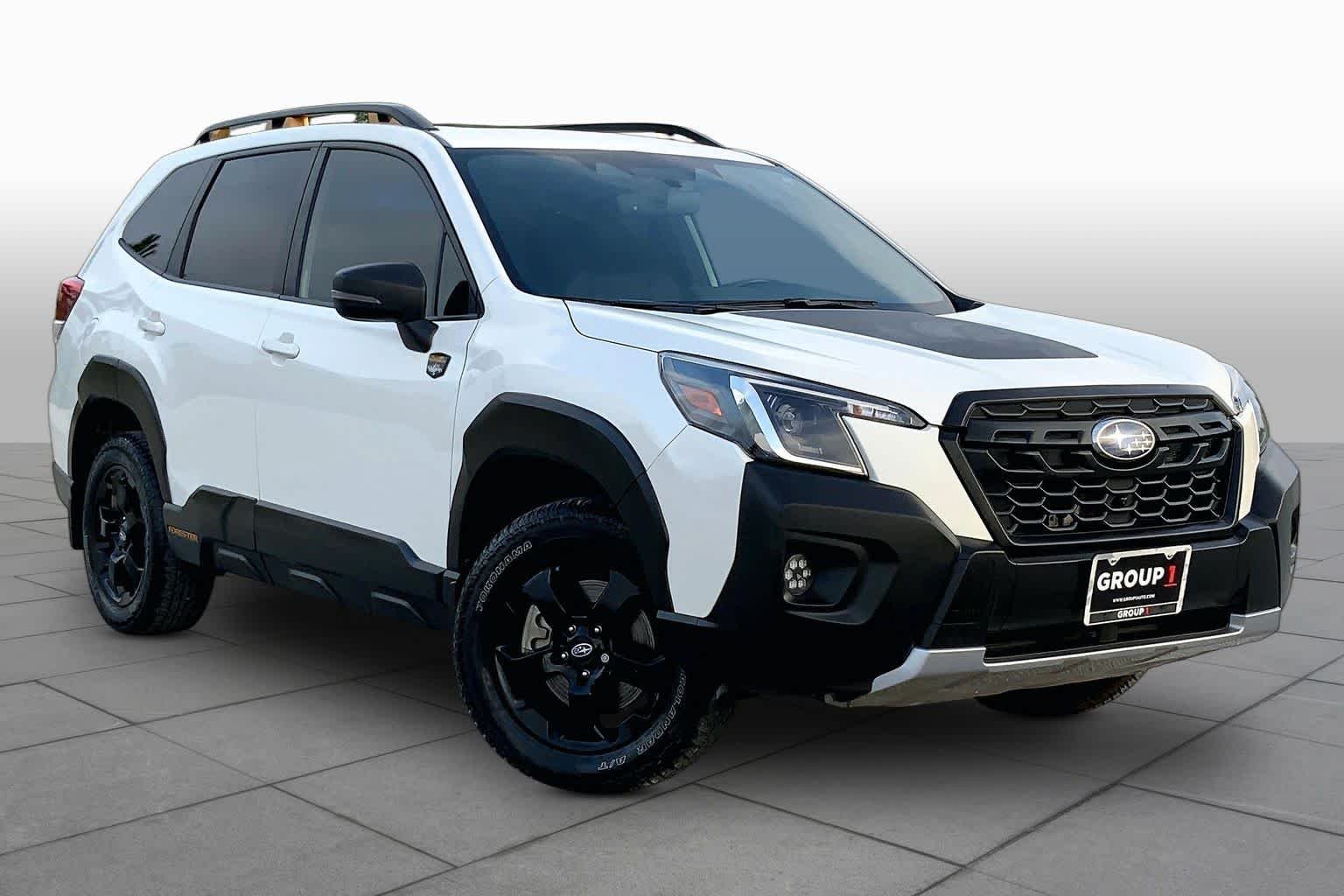 Used 2025 Crystal White Pearl Subaru Wilderness image 3
