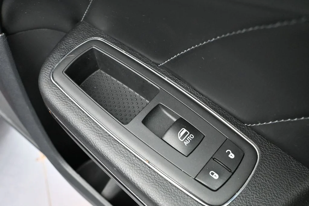 Used 2021 Purple Dodge R/T image 37