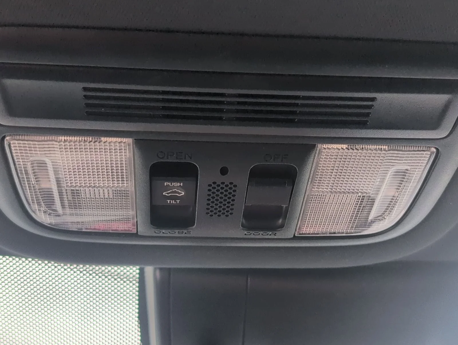 Used 2021  Honda EX image 17