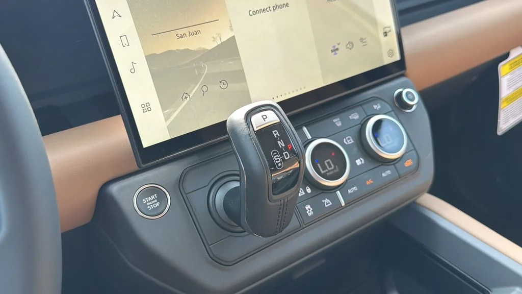 New 2026 Green Land Rover S image 22