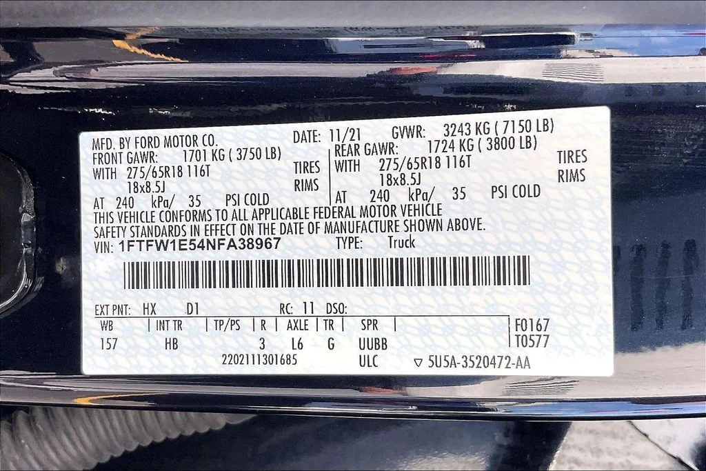 Used 2022 Blue Ford Lariat image 33