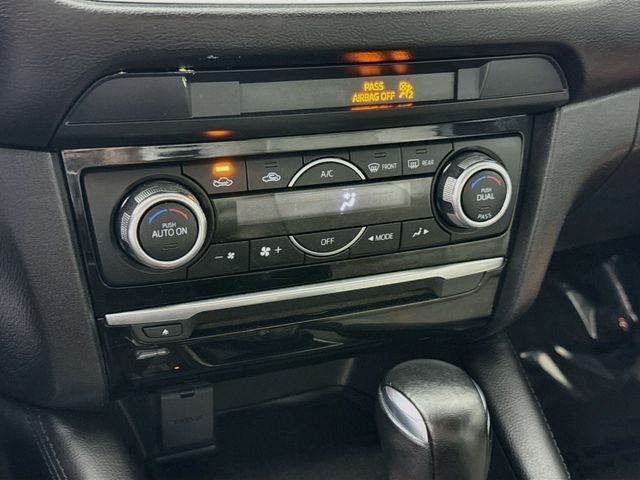 Used 2016 Blue Mazda i Touring image 15