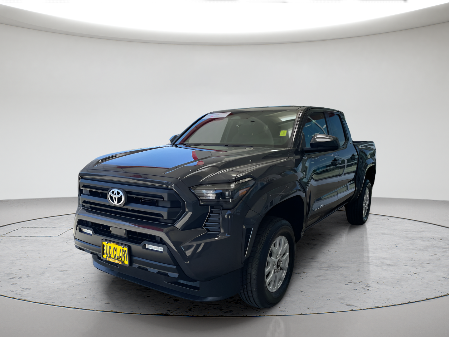 Certified Used 2024  Toyota SR5 image 7