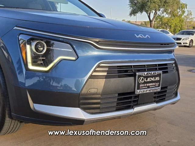 Used 2024 Blue Kia EX image 8