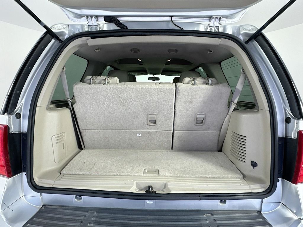 Used 2013 Ingot Silver Ford XLT image 29