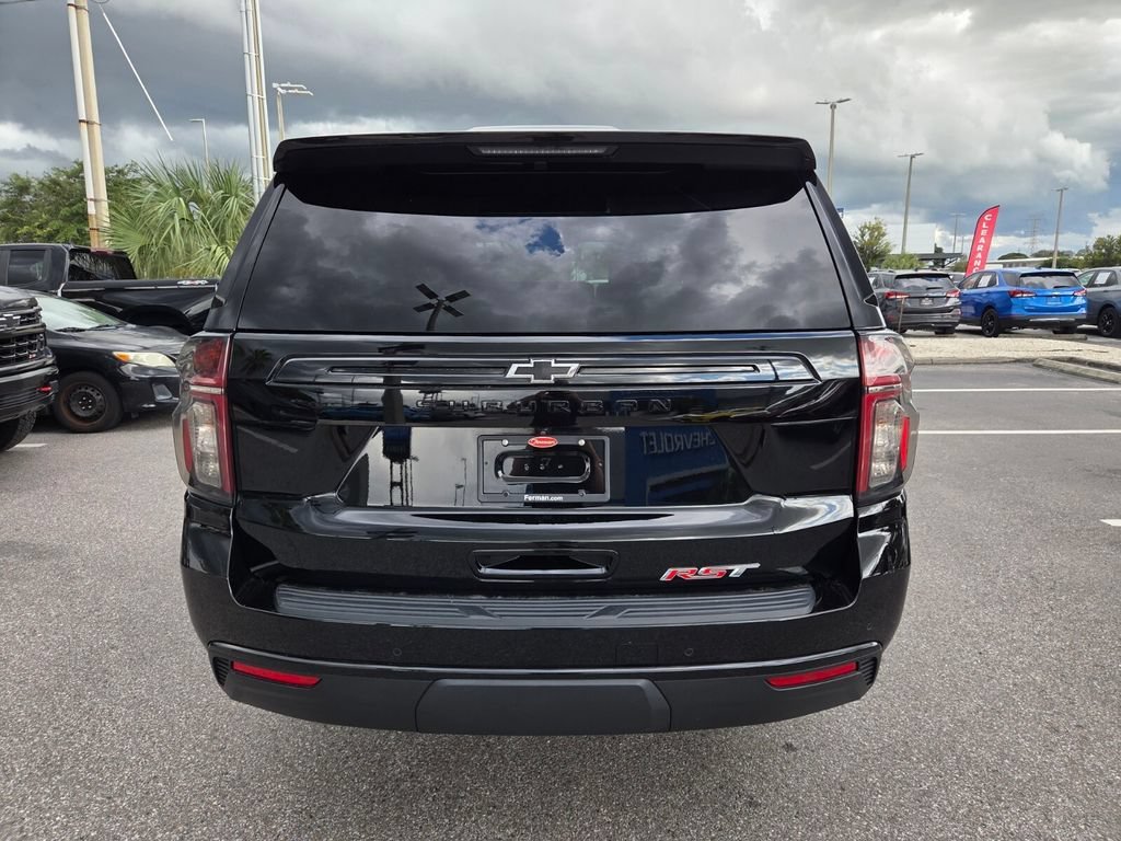 2024 Chevrolet Suburban RST - Photo 14