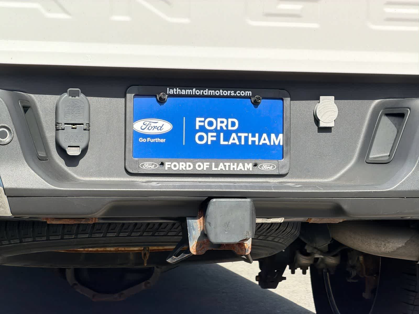 Certified Used 2020 Oxford White Ford XLT image 35