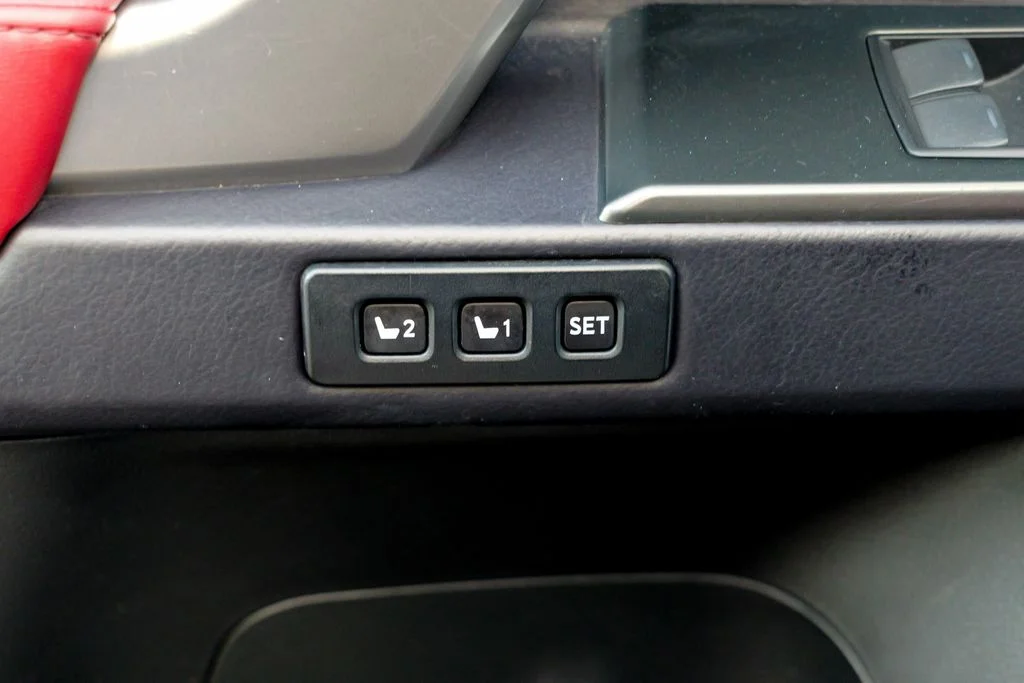 Used 2023 Onyx Black Lexus 460 image 19