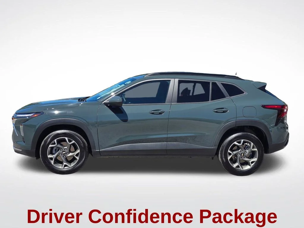 Used 2025 Gray Chevrolet LT image 15