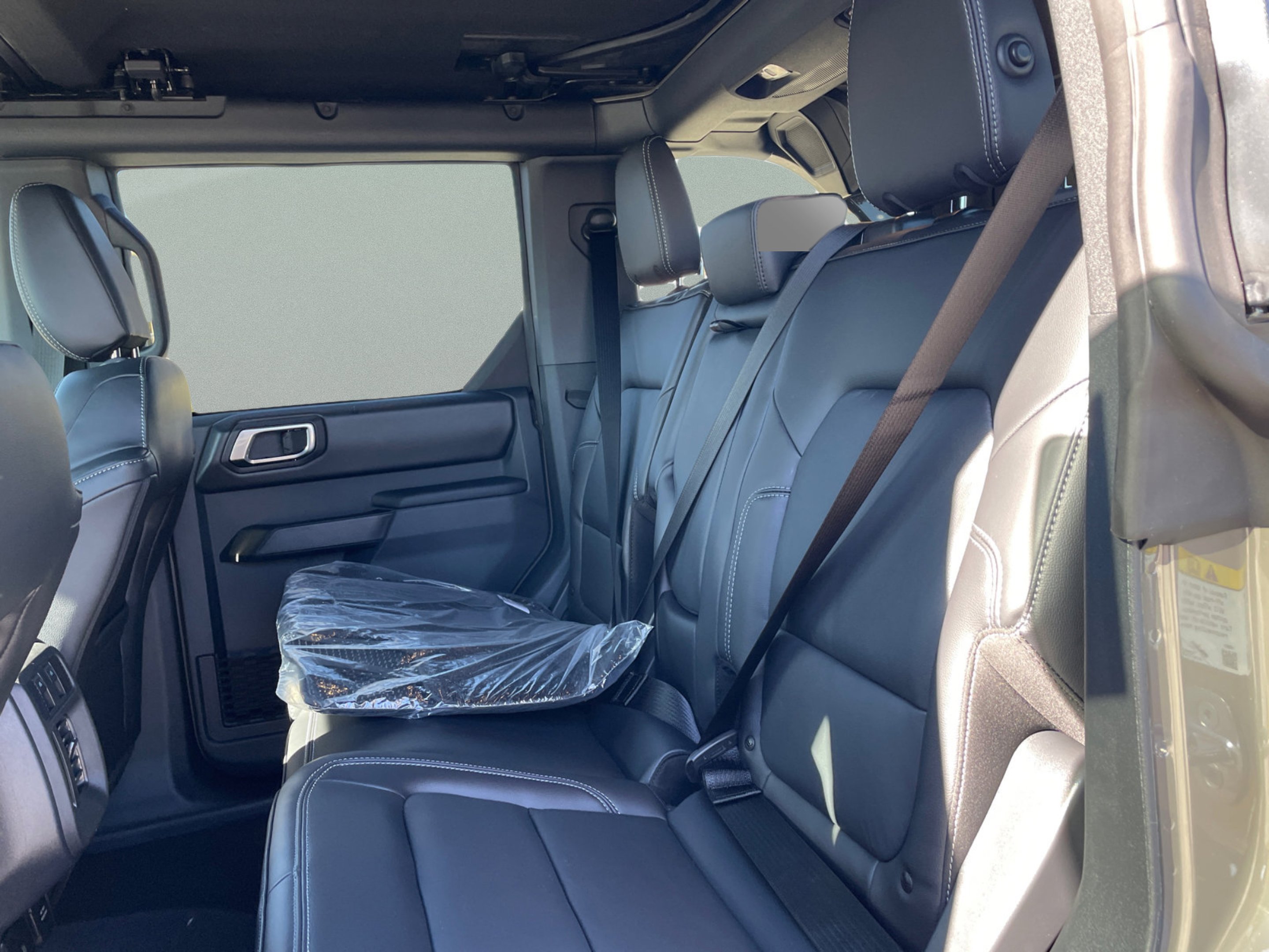 2025 Ford Bronco 4-Door Outer Banks - Photo 11