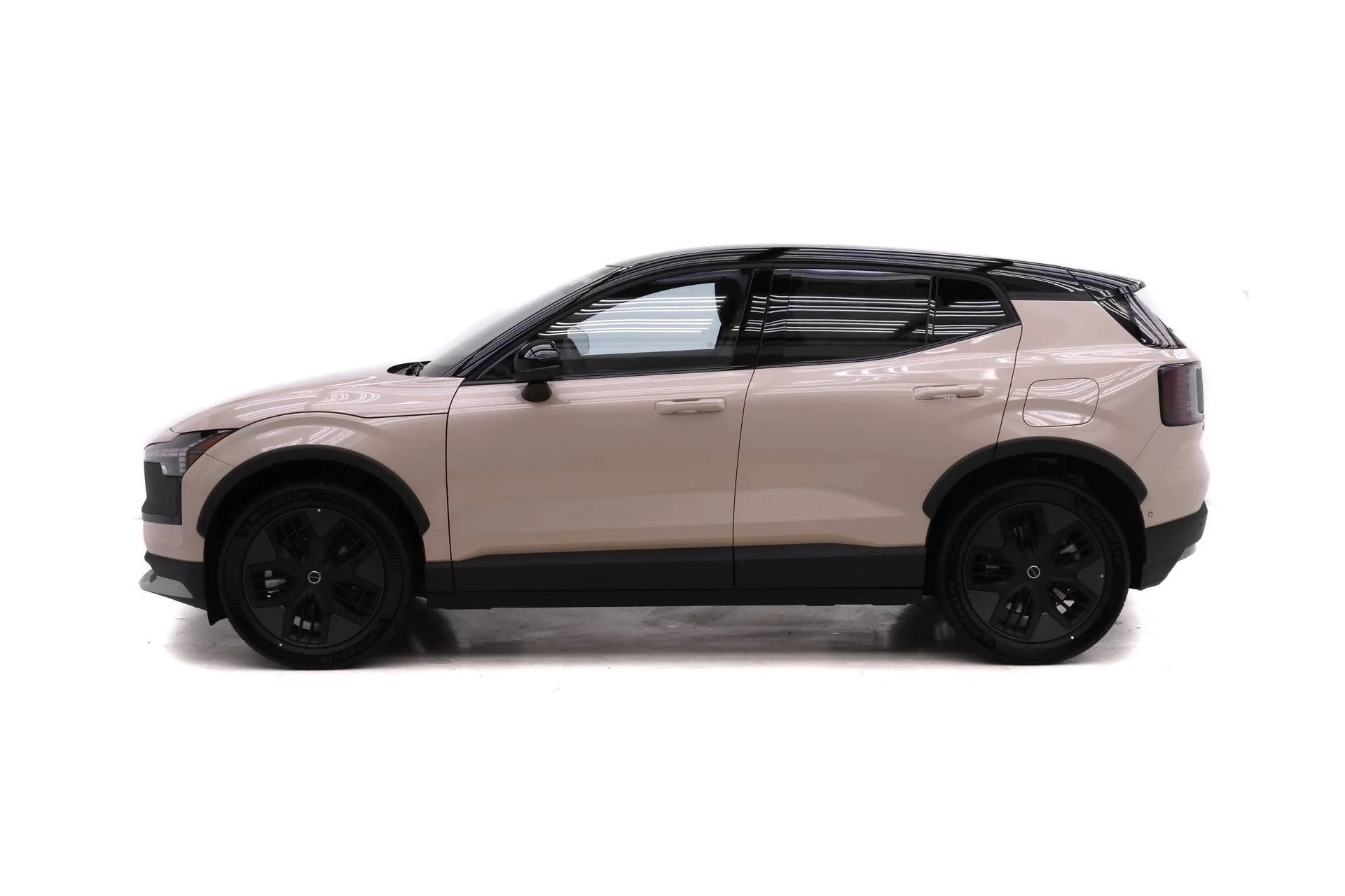 New 2026 Sand Dune Volvo Ultra image 3