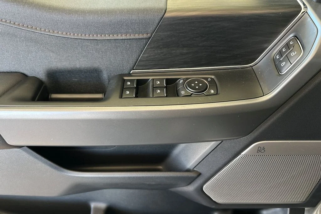 New 2026 Avalanche Ford Lariat image 11