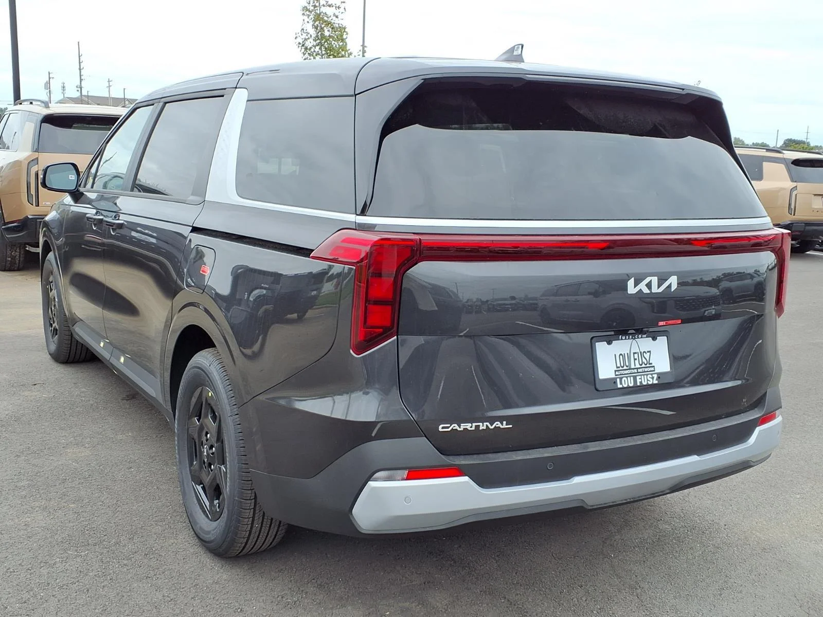 New 2027 Panthera Metal Kia LX image 2