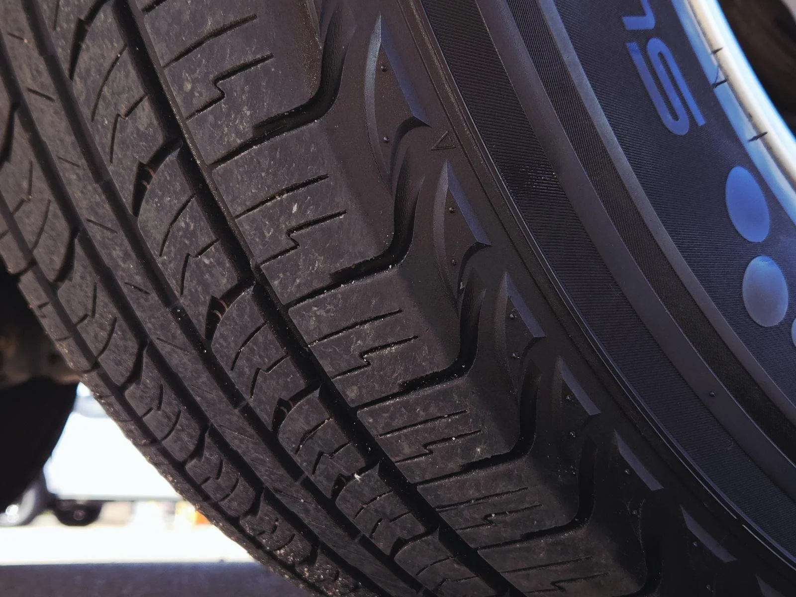 Used 2020 Agate Black Ford XLT image 15