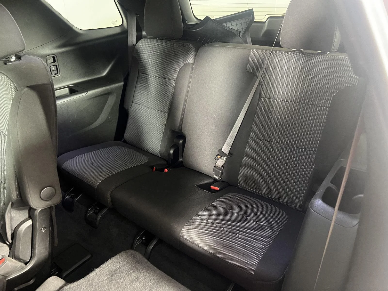Used 2023 STERLING GRAY METALLIC Chevrolet LT Cloth image 7