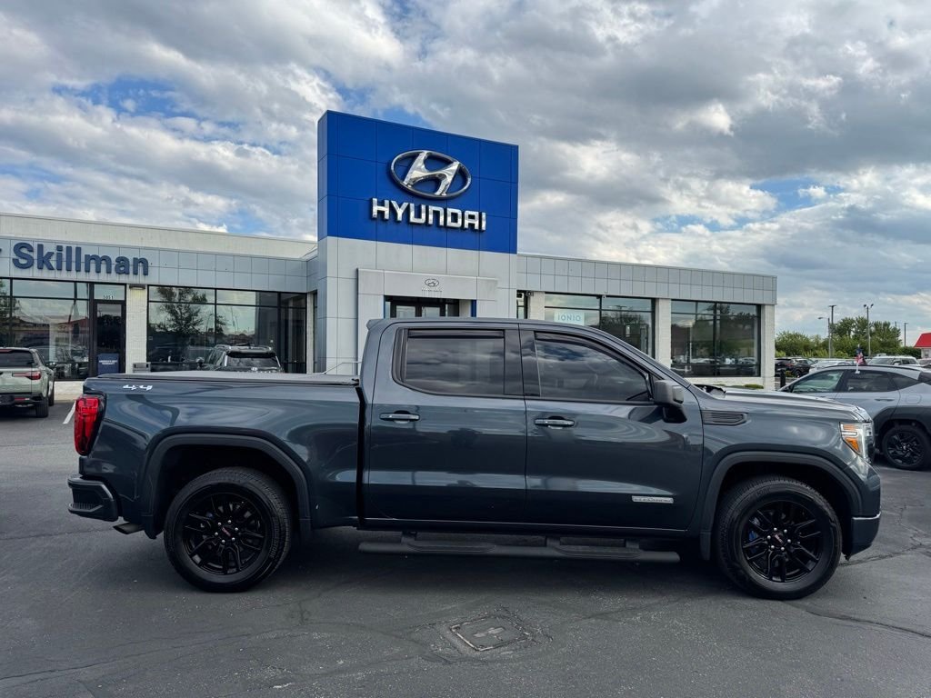 Used 2021 Blue GMC Elevation image 8