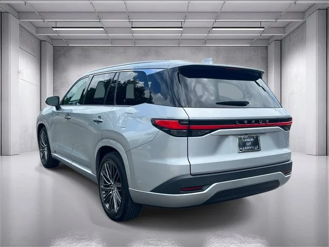 Used 2024 Silver Lexus 350 Luxury image 5