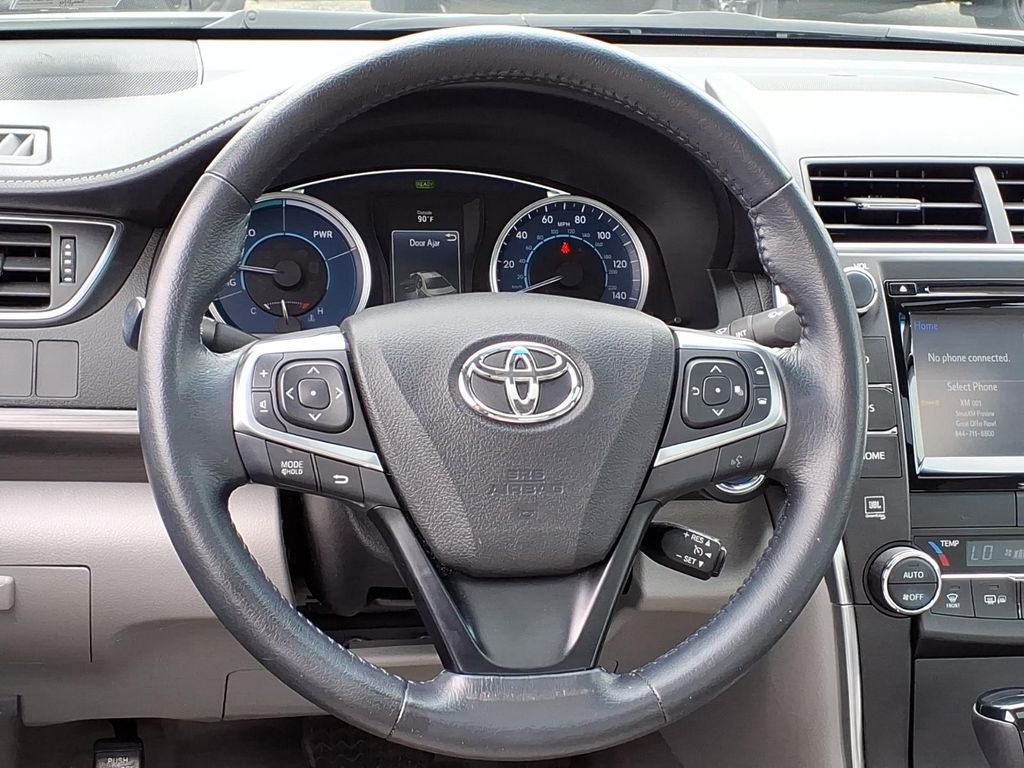 Used 2015 Blizzard Pearl Toyota XLE image 23