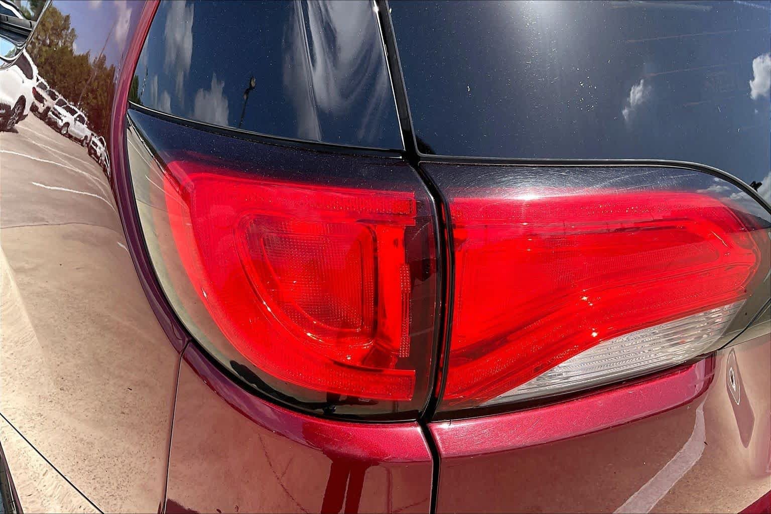 Used 2023 Velvet Red Pearlcoat Chrysler LX image 27