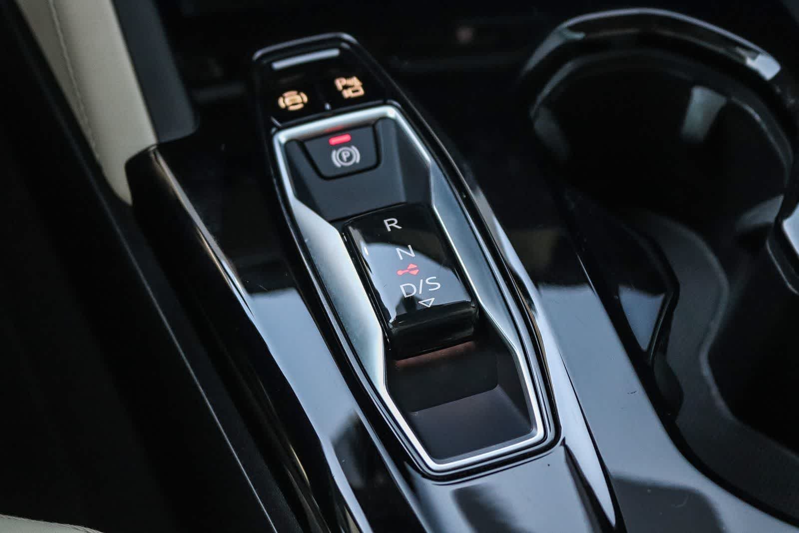 Used 2025 White Audi Premium image 23