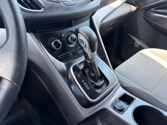 Used 2014 Oxford White Ford SE image 26