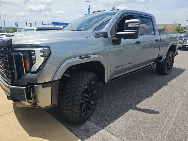 Used 2024 Gray GMC Denali Ultimate image 3