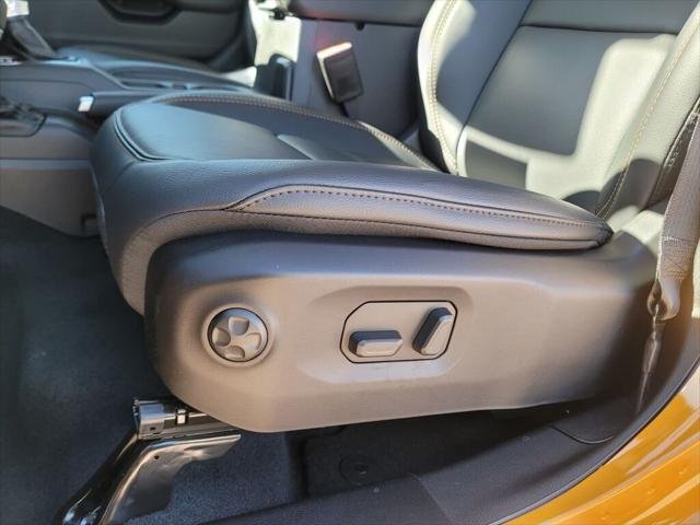 New 2026 Goldilocks Exterior Paint Jeep Sahara image 51