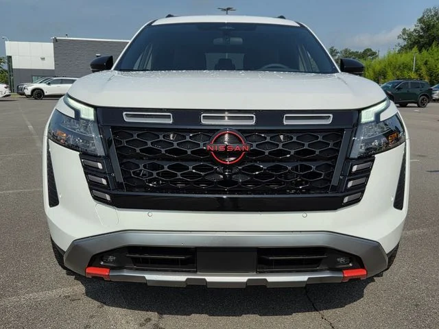 New 2026 White Nissan Rock Creek image 8