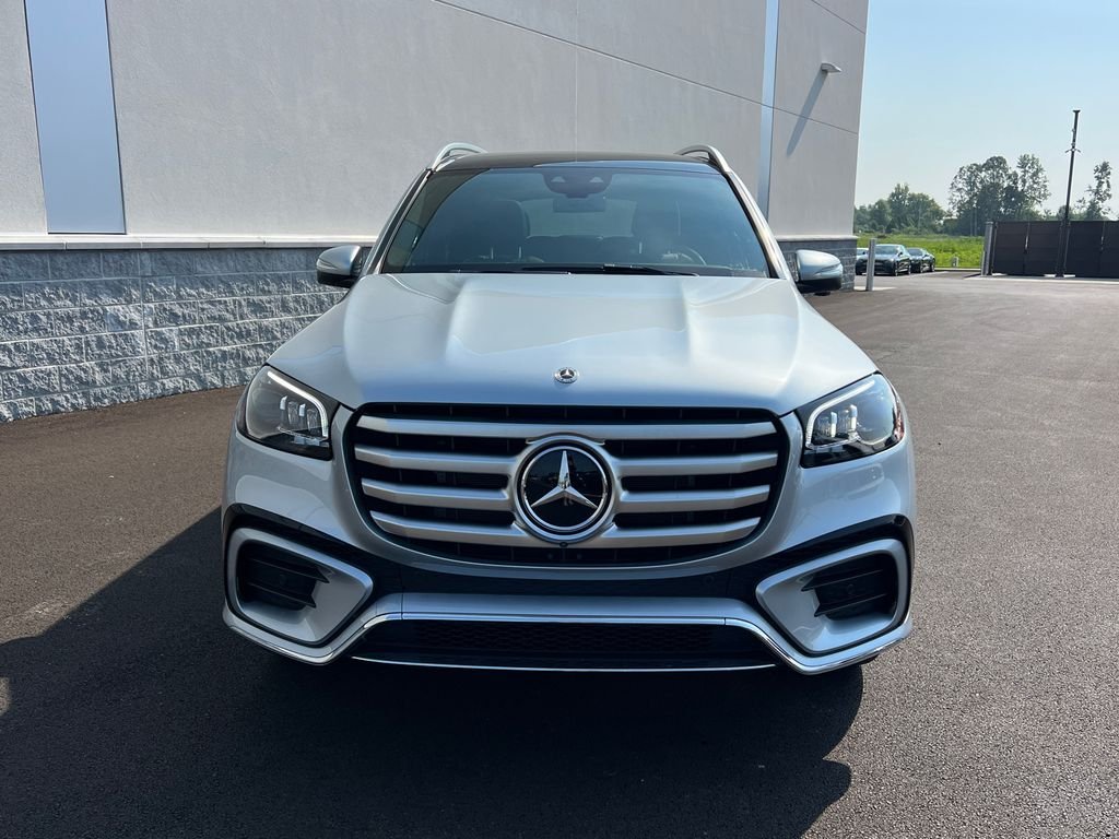 Certified Used 2025 Silver Mercedes-Benz GLS 450 image 4