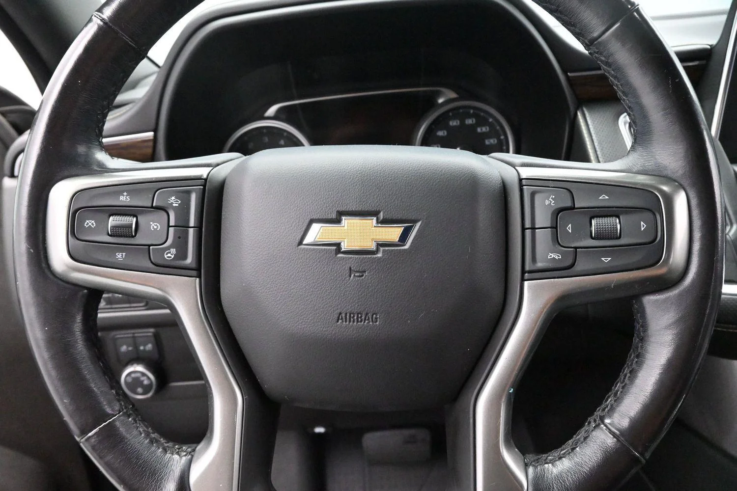 Used 2021 BLACK Chevrolet Premier image 19