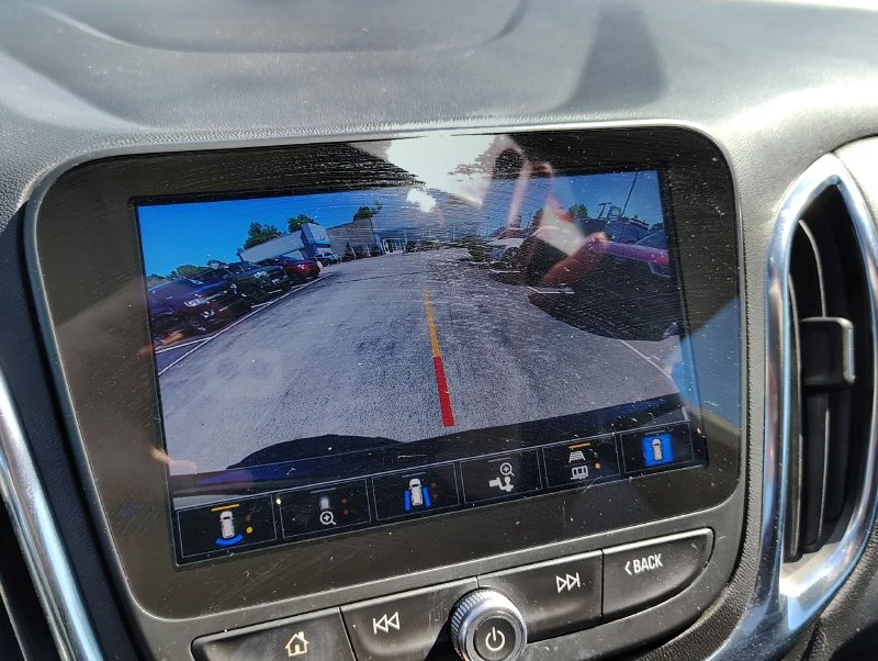 Used 2022 Black Chevrolet LT image 12