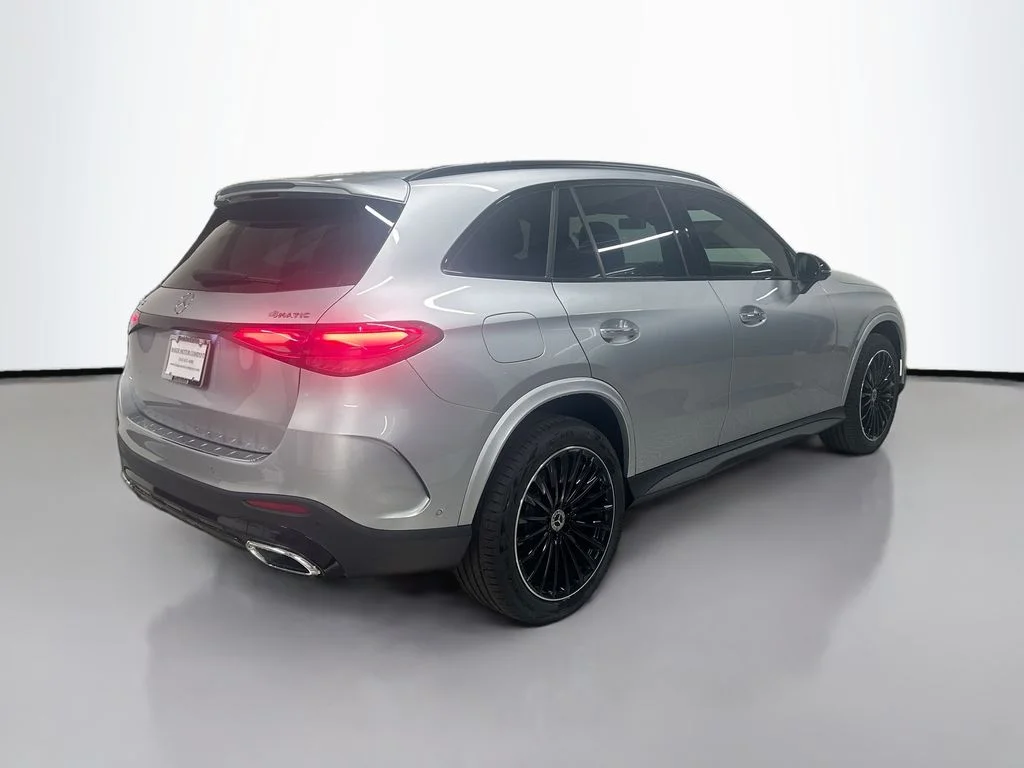 New 2026  Mercedes-Benz GLC 300 image 9