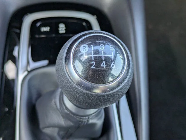 2022 Toyota Corolla SE - Photo 31
