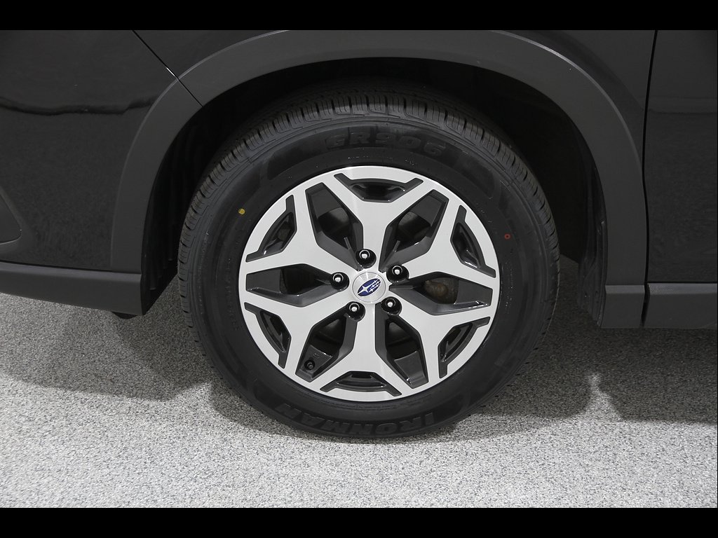 2023 Subaru Forester Premium - Photo 22