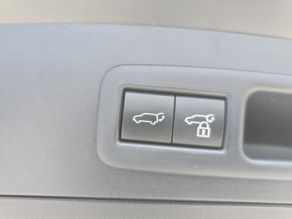 Used 2024 Iridium Lexus 250h Premium image 20