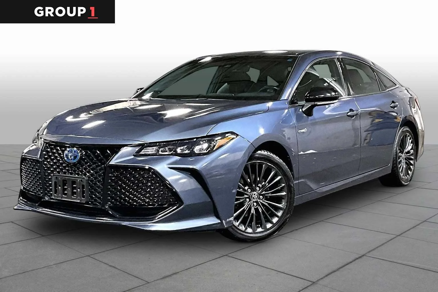2021 Toyota Avalon XSE Hybrid's photo
