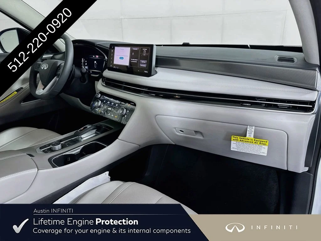 New 2027 White INFINITI LUXE image 39