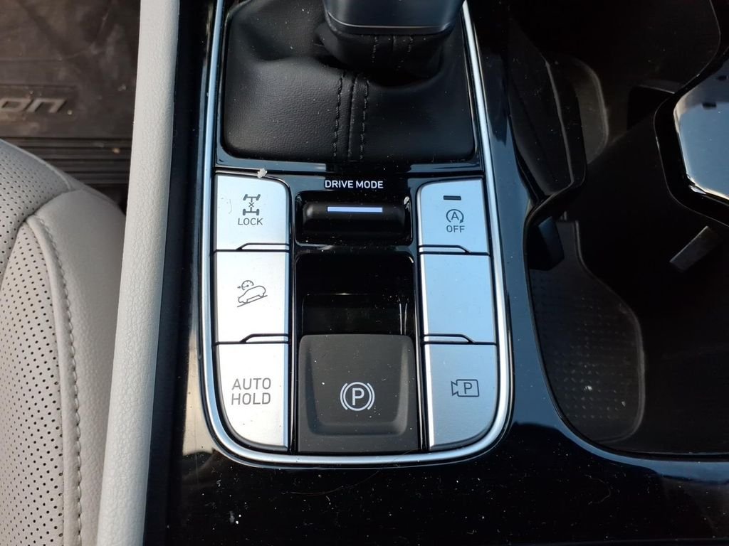Certified Used 2023 Red Hyundai SEL image 27