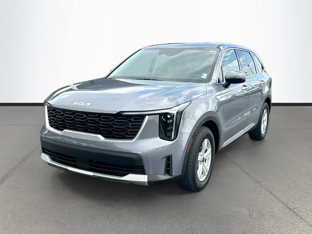 Certified Used 2025 Silver Kia LX image 3