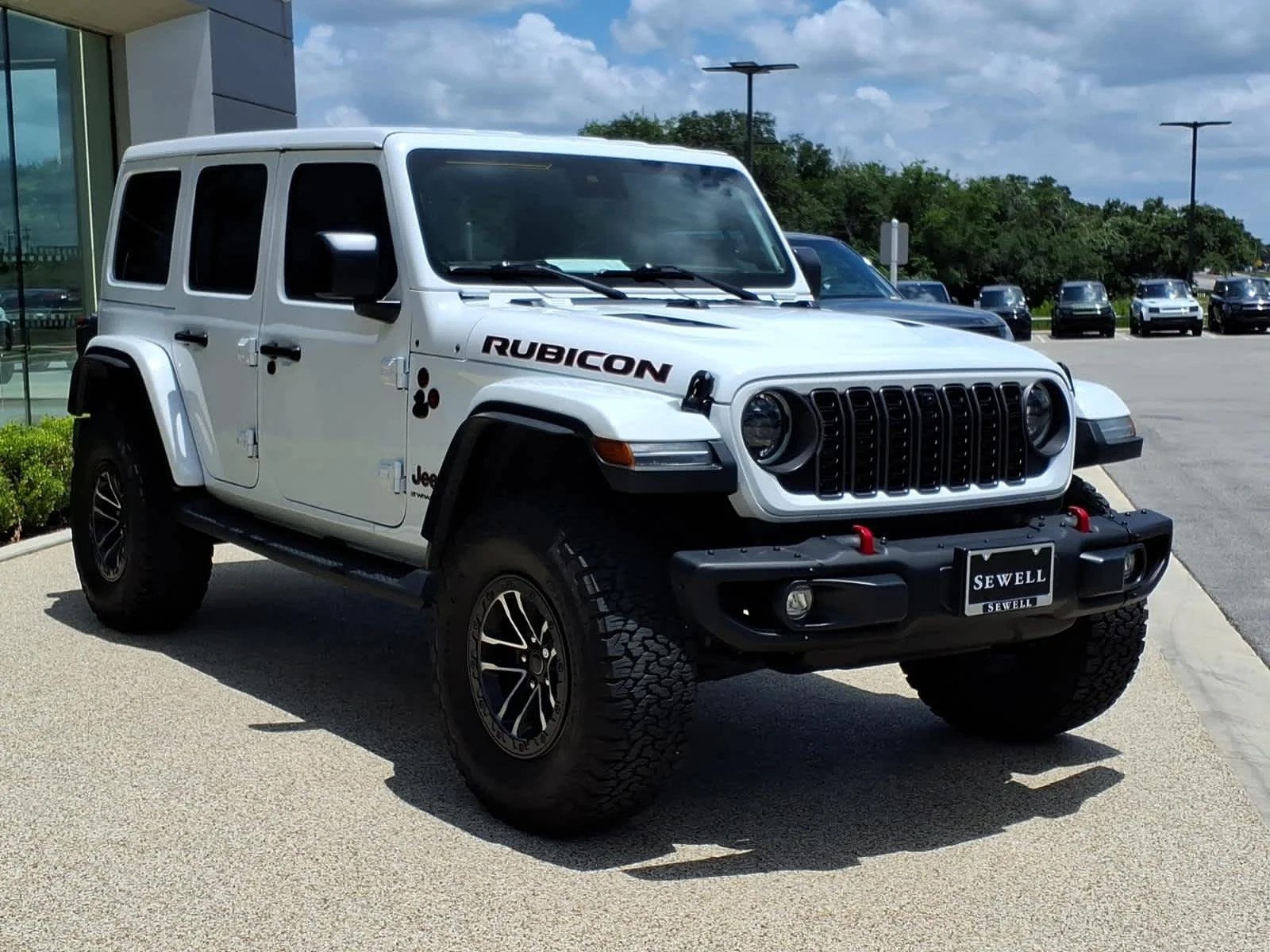 Used 2024 Bright White Clearcoat Jeep Rubicon X image 4